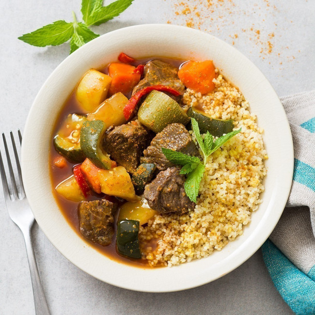 Couscous de joue de bœuf et son jus aux épices douces