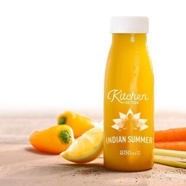 Indian Summer : Poivron jaune, Eau de coco, Carotte, Pomme, Citron, Citronnelle, Piment