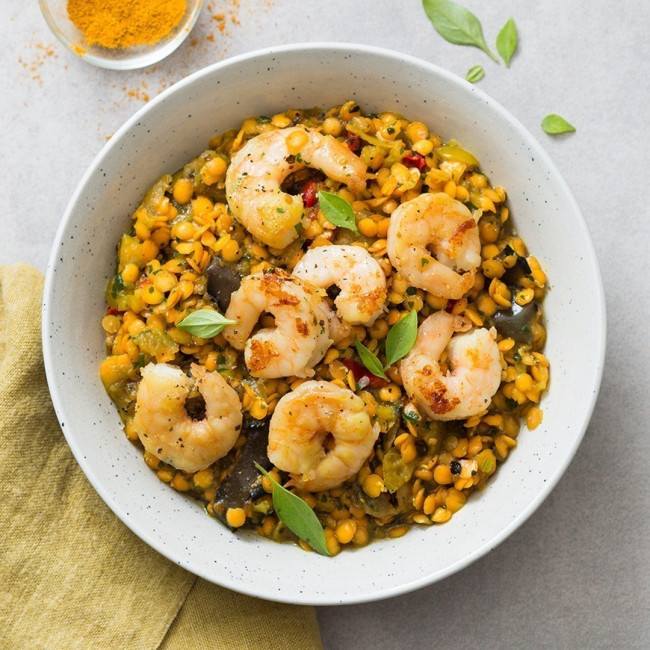 Gambas et son dhal de lentilles corail et aubergines au curry jaune